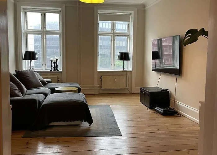Luxe Kings Garden View Apartment Kopenhagen